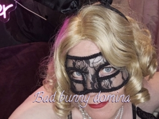 Bad_bunny_domina