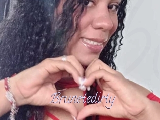 Brunetedirty