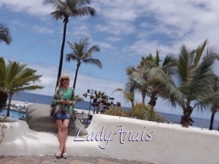 LadyAnais