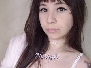Ninaaxx